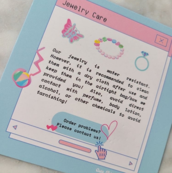 18K Gold Plated Heart Necklace - Picture 5 of 5